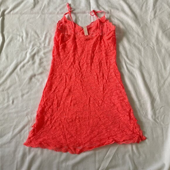 Victorias Secret Red Lace Chemise Nightgown S/P Adjustable Straps - Picture 8 of 9